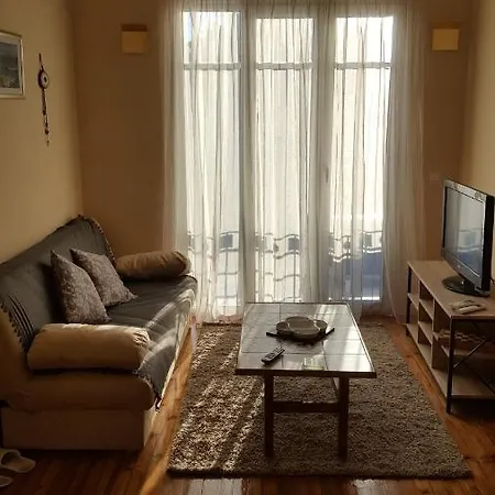 Elegant Top-floor With Skyline View Thessaloniki